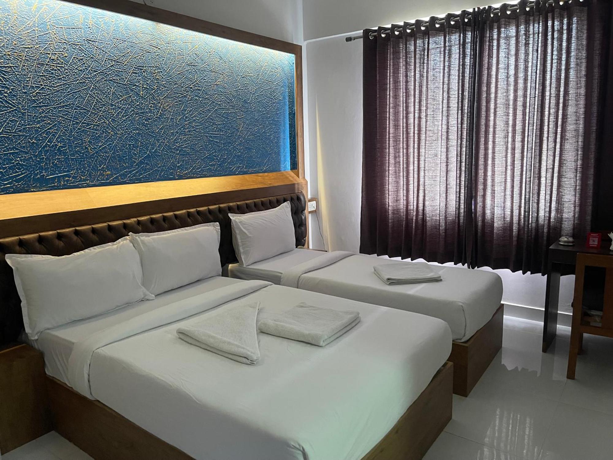 B Six Hotel バンガロール エクステリア 写真